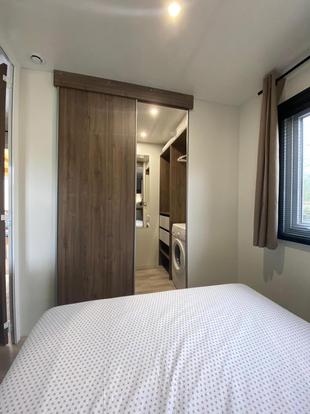 Mobil Home Familial Neuf De 2024 Pour 8 Personnes فالراس بلاج المظهر الخارجي الصورة