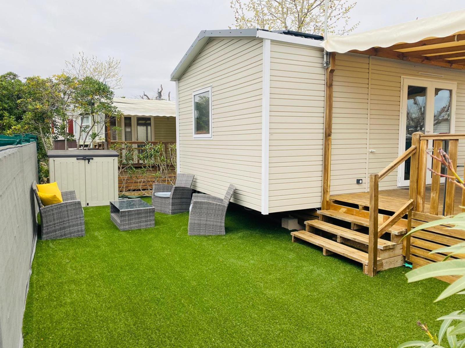 Mobil Home Familial Neuf De 2024 Pour 8 Personnes فالراس بلاج المظهر الخارجي الصورة